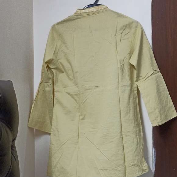 Yellow Cotton Top - Picture 6 of 7